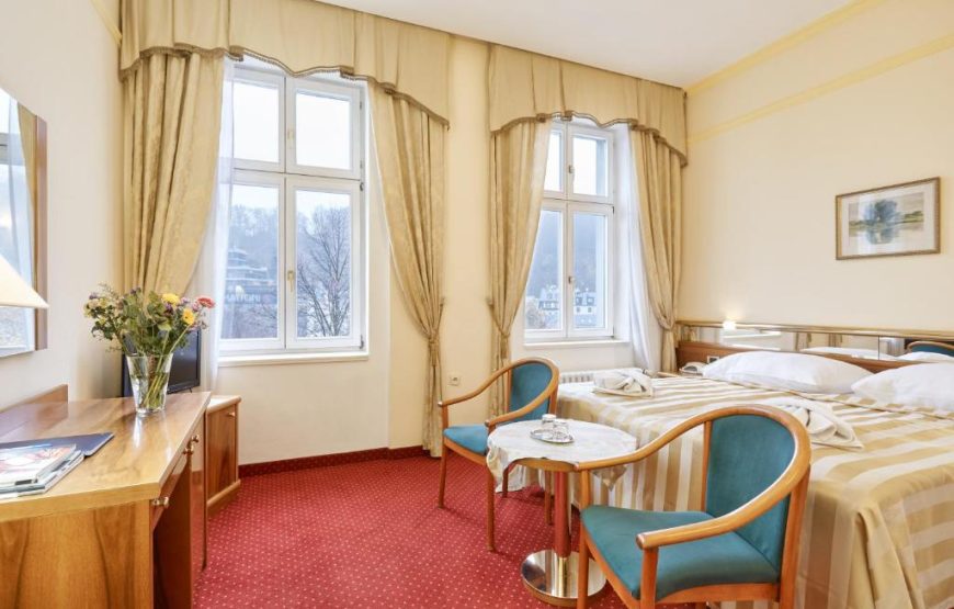 Hotel Sirius