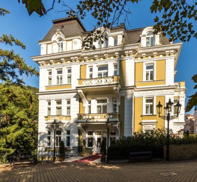 Hotel Vila Livia