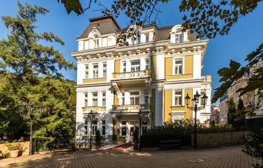 Hotel Vila Livia