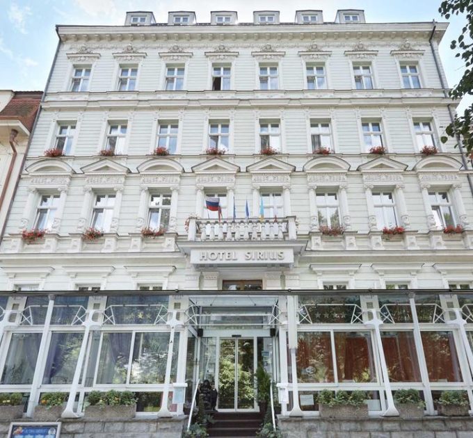 Hotel Sirius