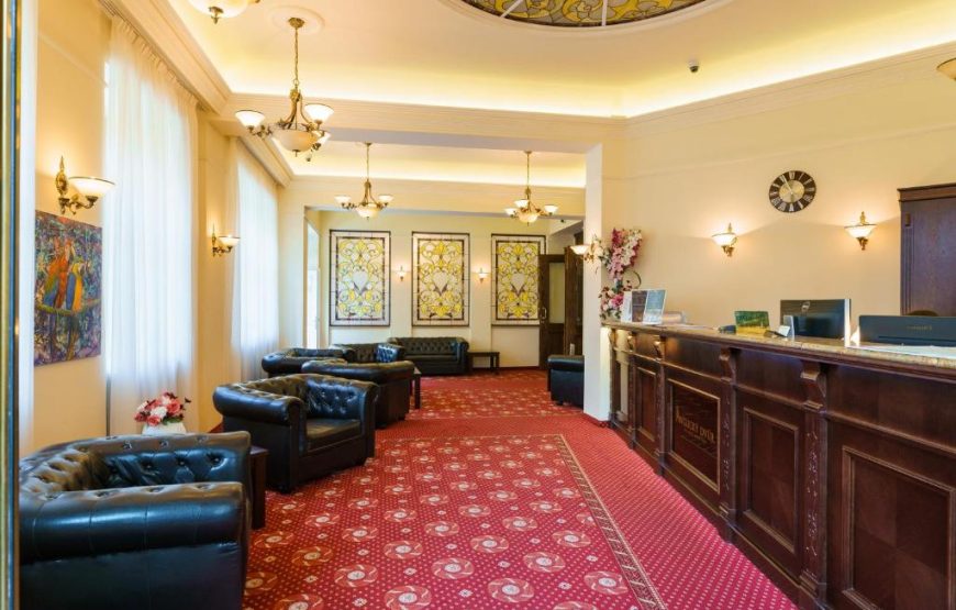 Hotel Anglicky Dvur