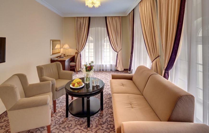 Windsor Hotel
