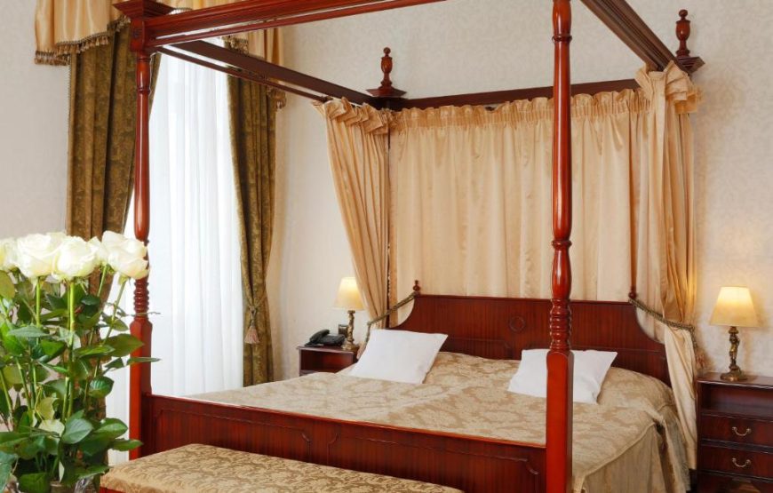 Hotel Vila Livia