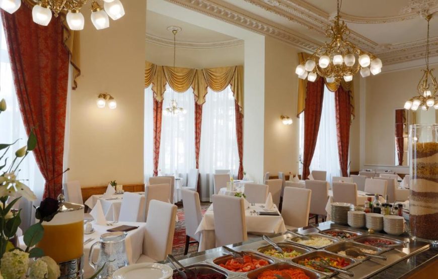 Hotel Vila Livia