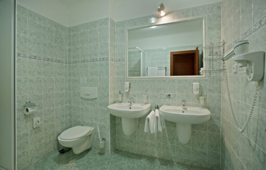 Westend Hotel