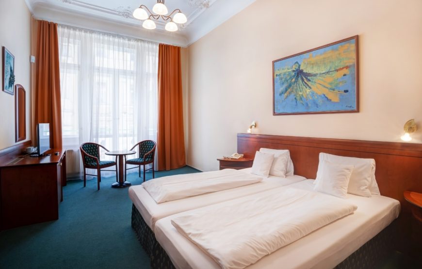 Westend Hotel