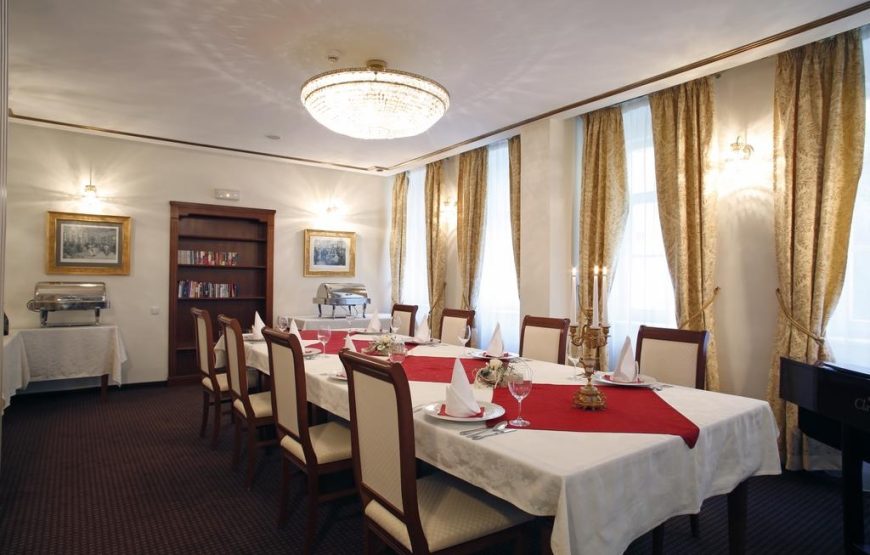 Schlosspark Hotel
