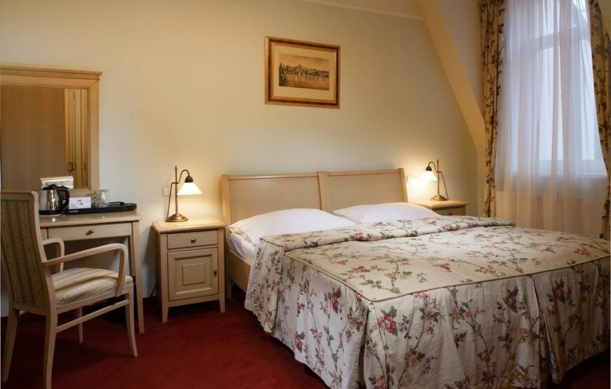 Schlosspark Hotel