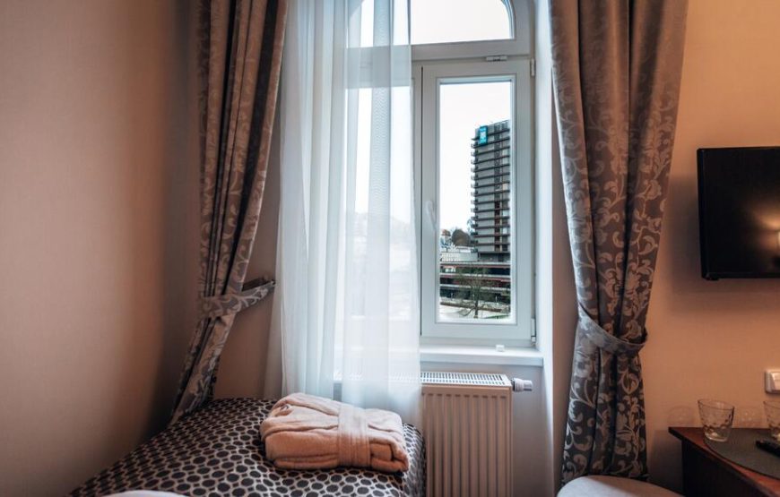 Hotel Star