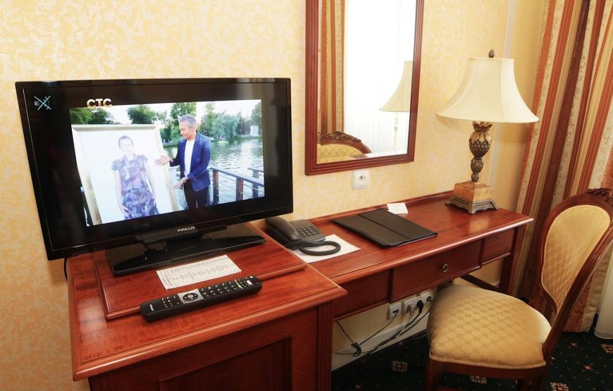 Humboldt Park Hotel-Spa