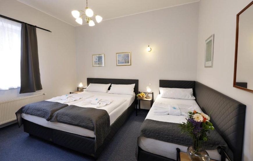 Hotel Boston