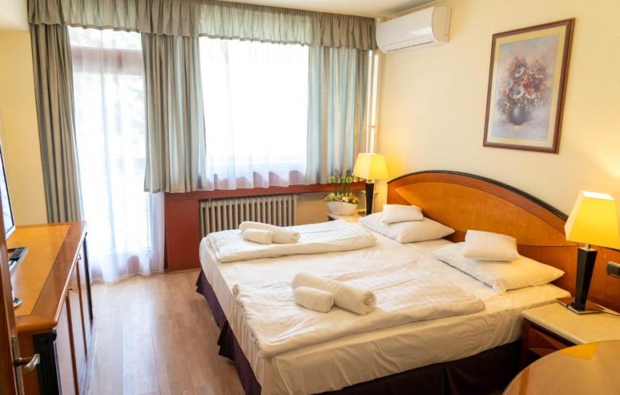 Majerik Hotel