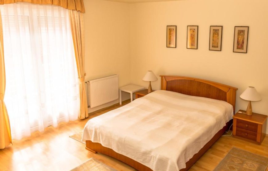 Muskátli Apartmanház