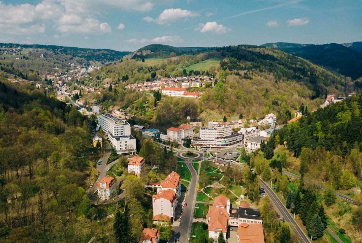 Яхимов курорт в Чехии — радоновые процедуры для суставов и позвоночника