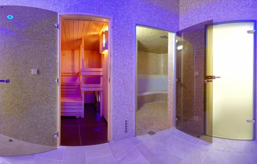 IRIS Hotel and SPA