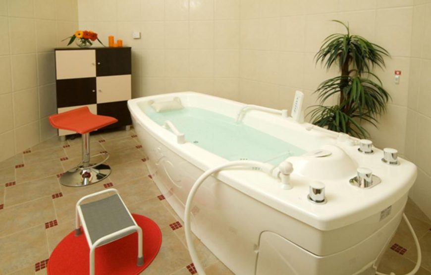 Continental Spa Hotel