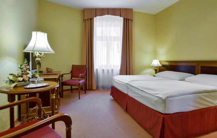 Continental Spa Hotel